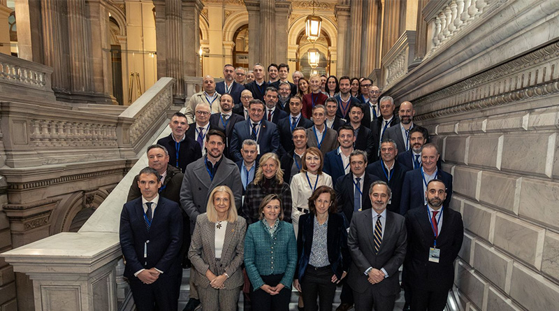 Carrefour reúne a la cadena pesquera para fortalecer la economía azul Carrefour reúne a la cadena pesquera para fortalecer la economía azul